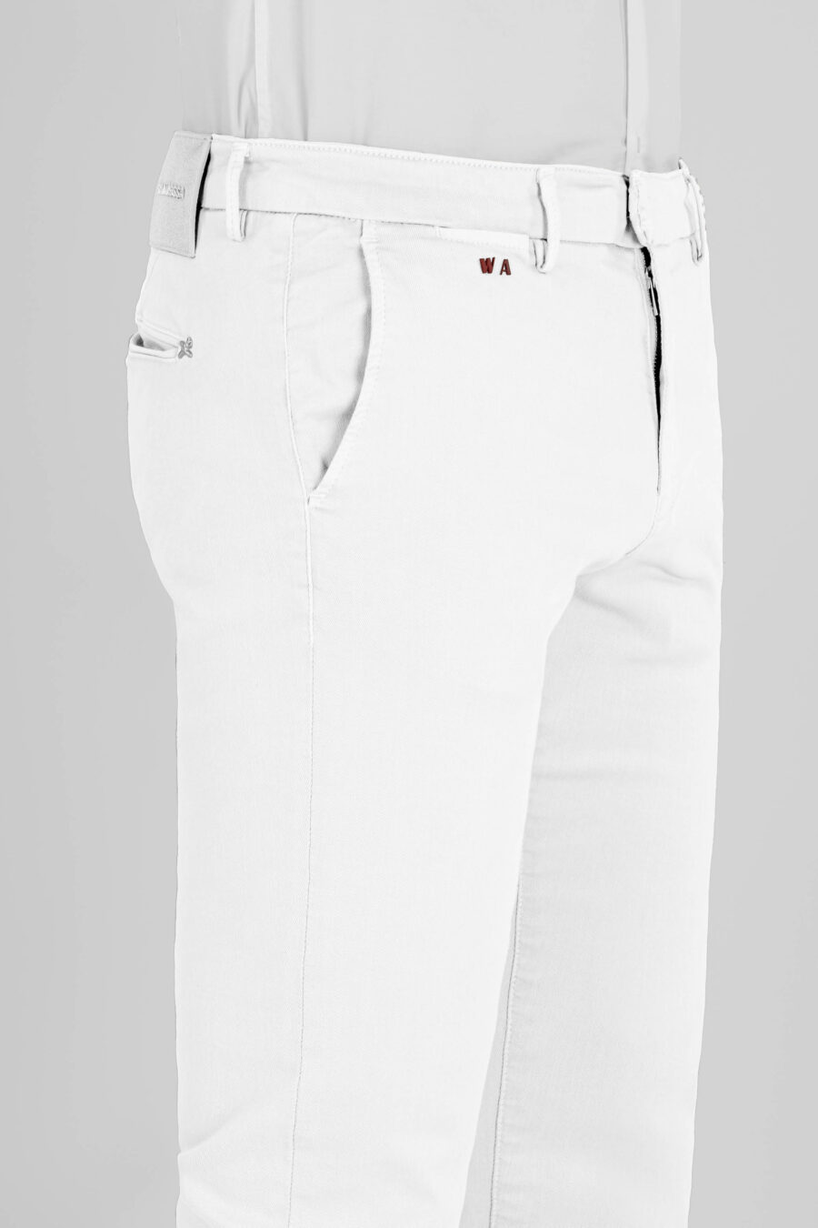 PANTALONE LUIS SLIM IN GABARDINA DI COTONE STRETCH BIANCO - immagine 5