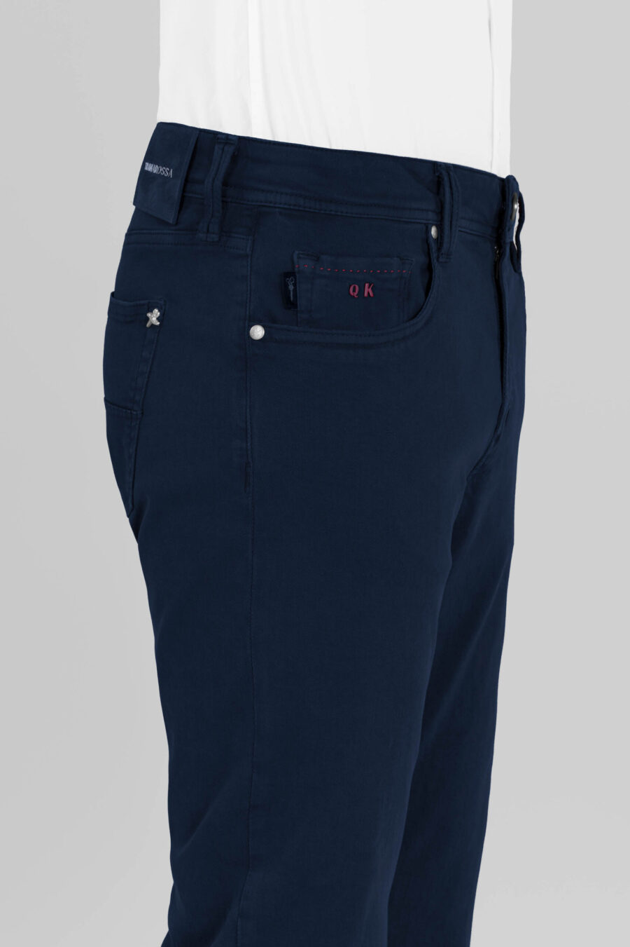 LEONARDO ZIP SS SLIM PANTS IN LIGHTWEIGHT STRETCH GABARDINE DARK BLUE - immagine 5