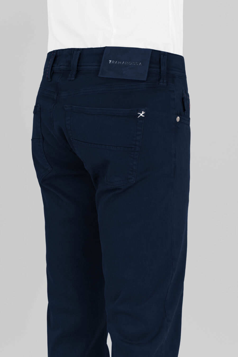 LEONARDO ZIP SS SLIM PANTS IN LIGHTWEIGHT STRETCH GABARDINE DARK BLUE - immagine 4