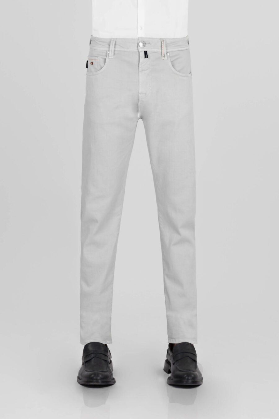 PANTALONE LEONARDO ZIP SS SLIM IN GABARDINA LEGGERA STRETCH GRIGIO - immagine 2