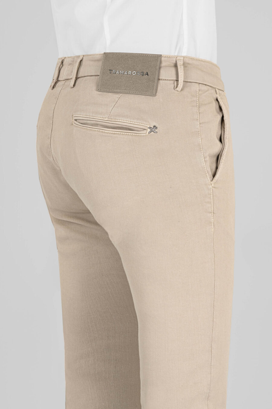 LUIS SLIM PANTS IN LIGHTWEIGHT STRETCH COTTON GABARDINE BEIGE - immagine 5