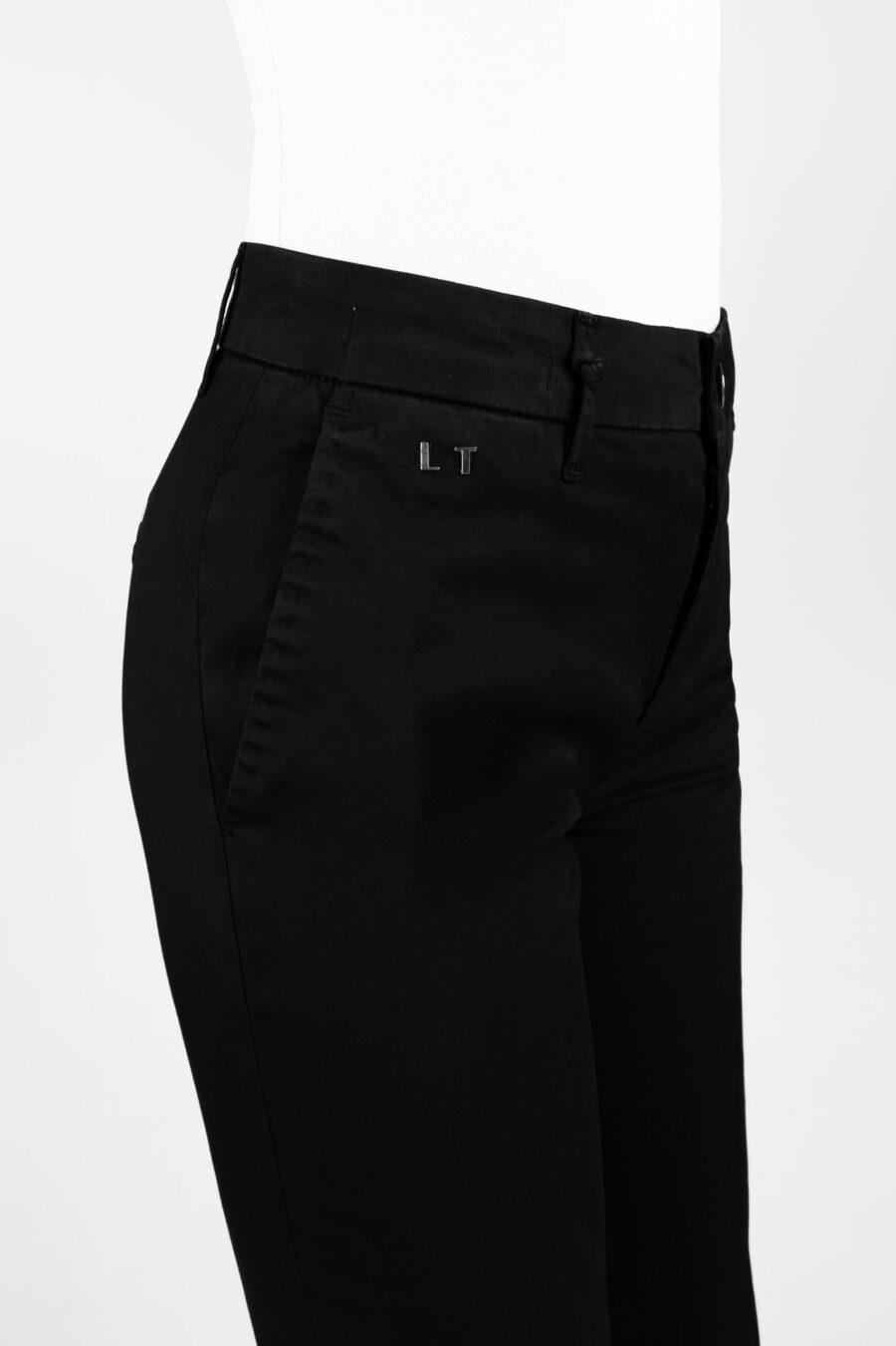 ADELE SLIM BLACK DENIM PANTS - Image 10