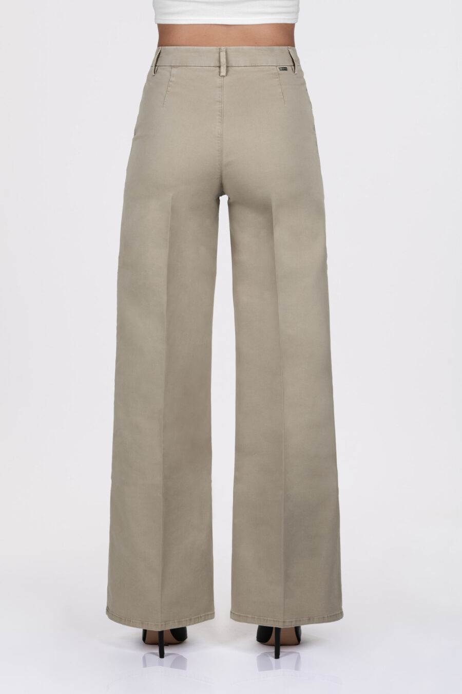 PANTALONE AMELIA WIDE LEG IN GABARDINA DI COTONE BEIGE - immagine 8