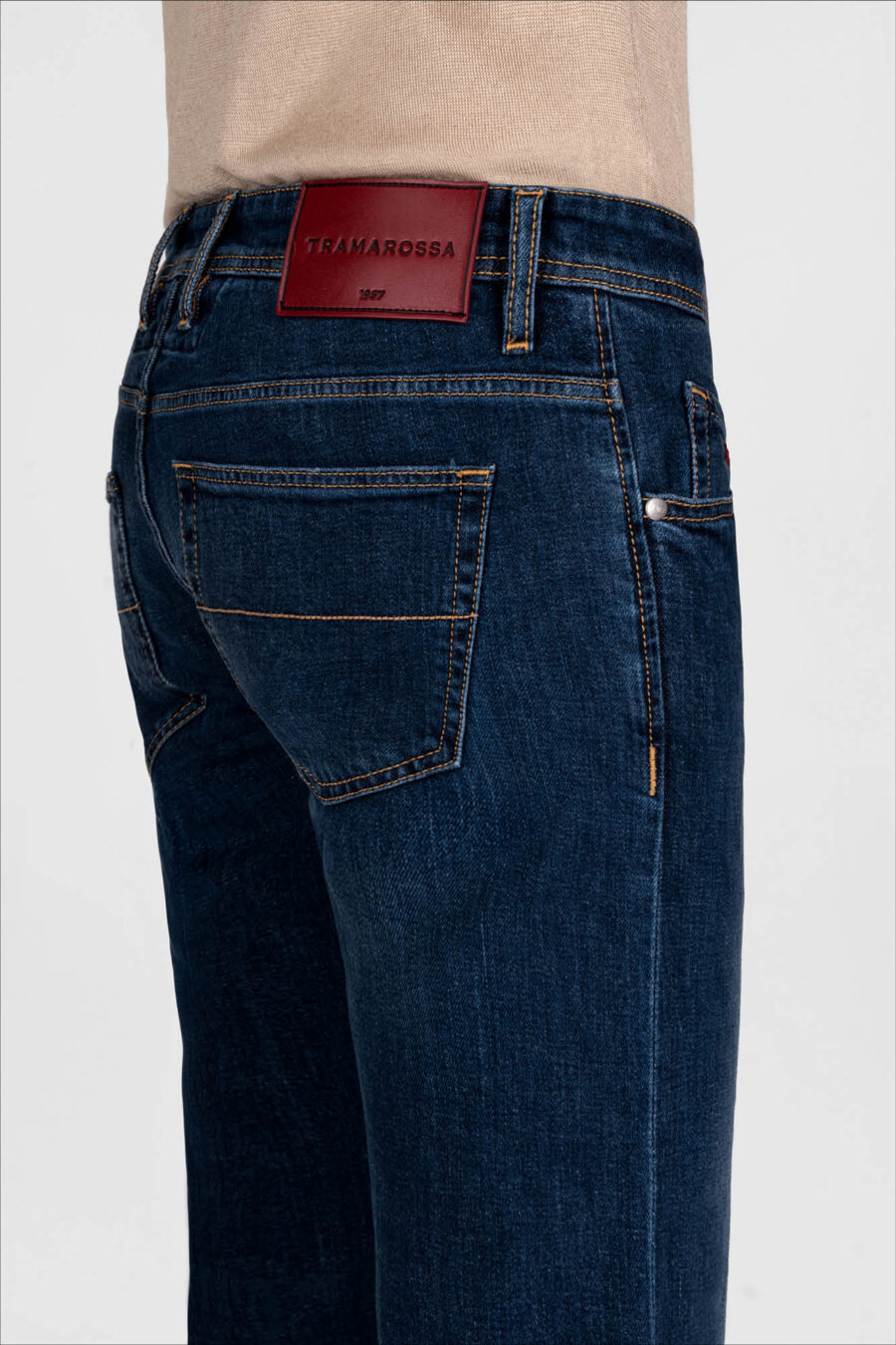 LEONARDO SLIM JEANS IN MEDIUM BLUE DENIM - immagine 4