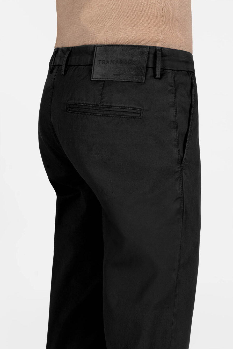 ALBERTO CARROT PANTS IN BLACK COTTON GABARDINE - immagine 5