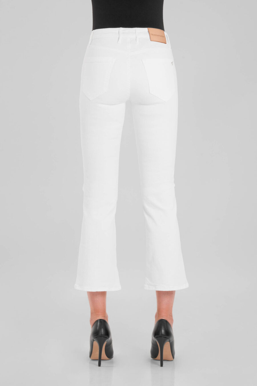 JEANS BIANCA FLARE CUT FLARE IN GABARDINA DI COTONE STRETCH BIANCO - immagine 7