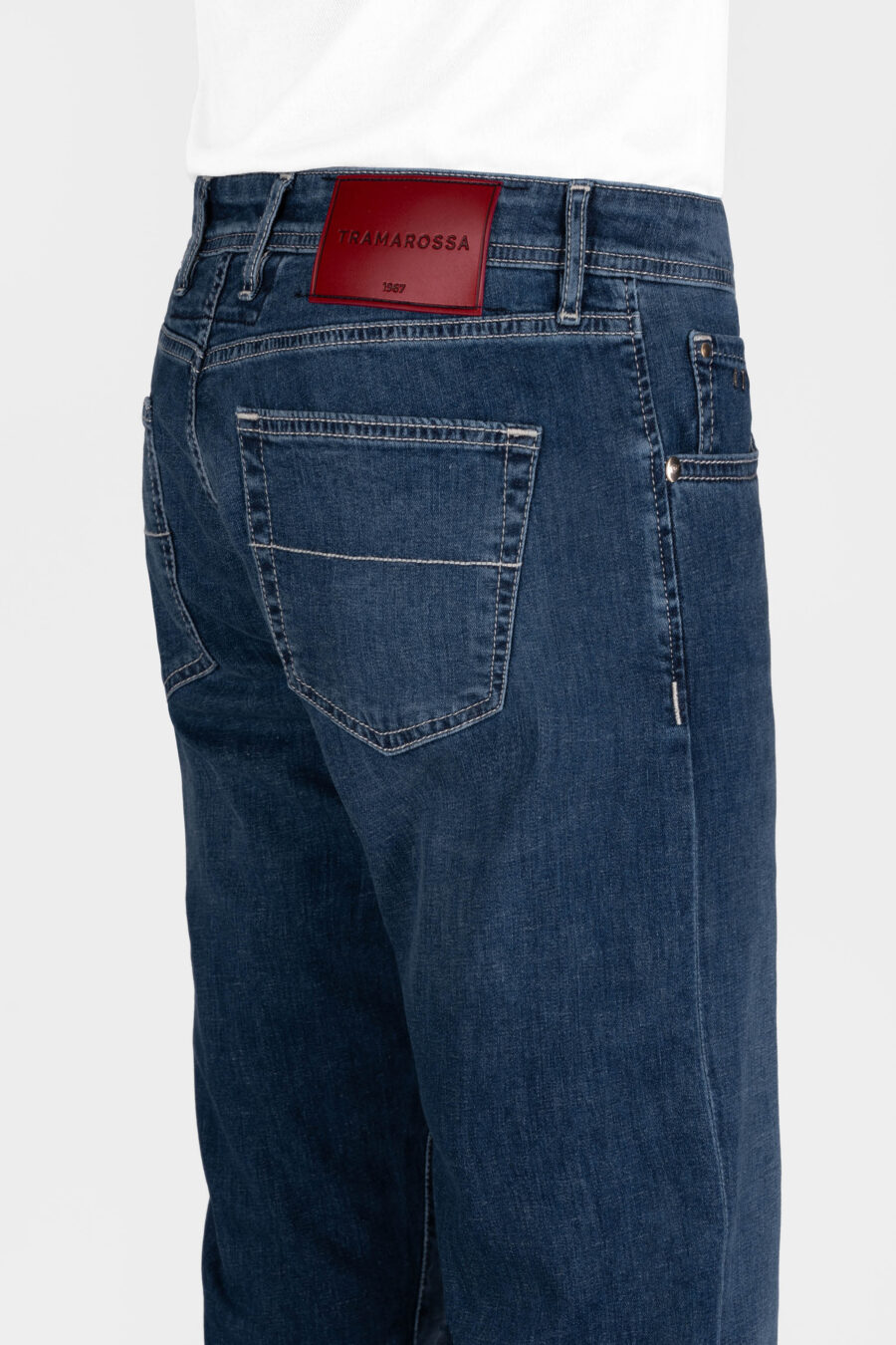 MICHELANGELO REGULAR JEANS IN MEDIUM BLUE LINEN DENIM - immagine 4