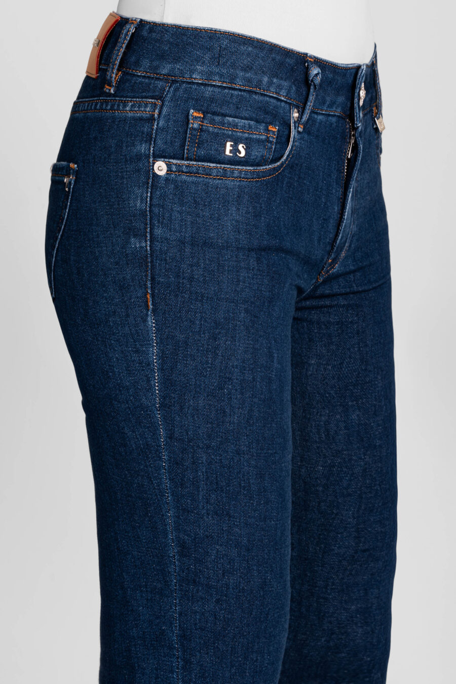 GRETA BOOTCUT JEANS IN DARK BLUE DENIM - Image 6