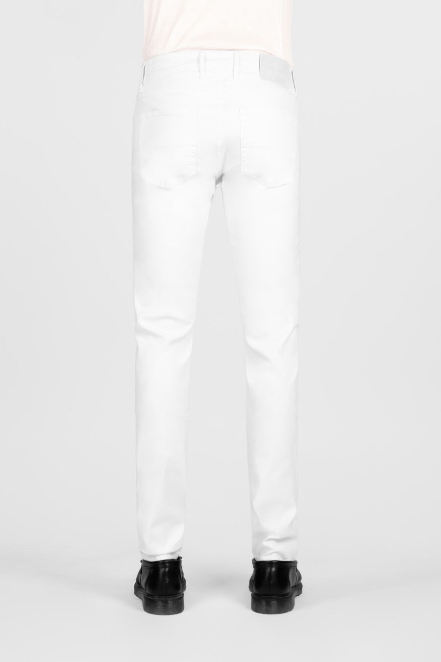 PANTALONE LEONARDO SLIM IN GABARDINA DI COTONE STRETCH OFF WHITE - immagine 3