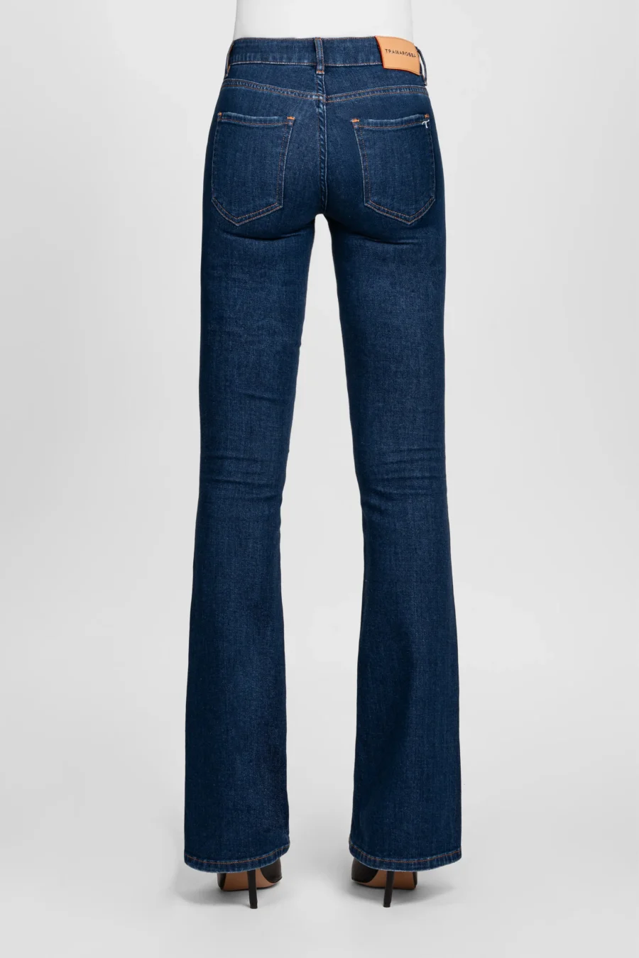GRETA BOOTCUT JEANS IN DARK BLUE DENIM - Image 2