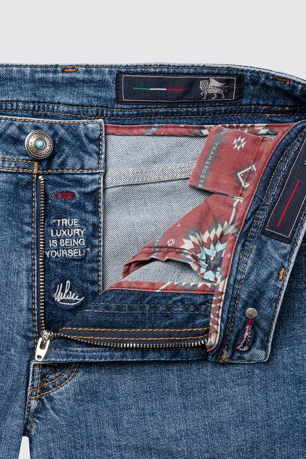 JEANS 5 TASCHE MICHELANGELO REGULAR IN DENIM BLU CHIARO YELLOWSTONE - immagine 4