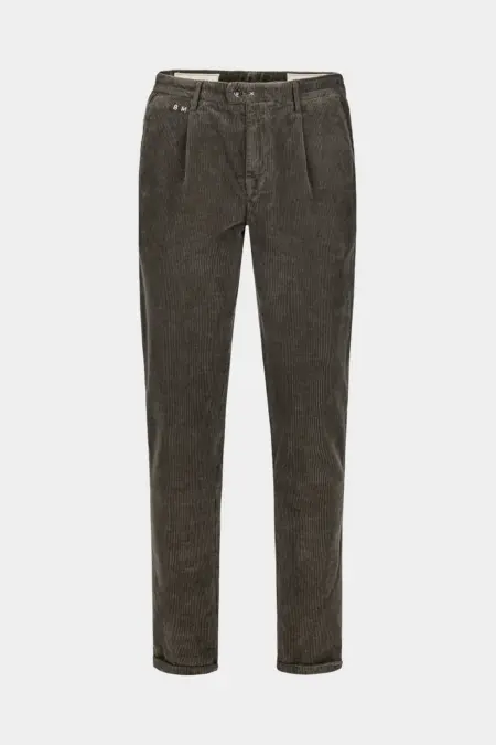 ALBERTO CARROT CHINO PANTS IN BROWN 500 STRIPE CORDUROY