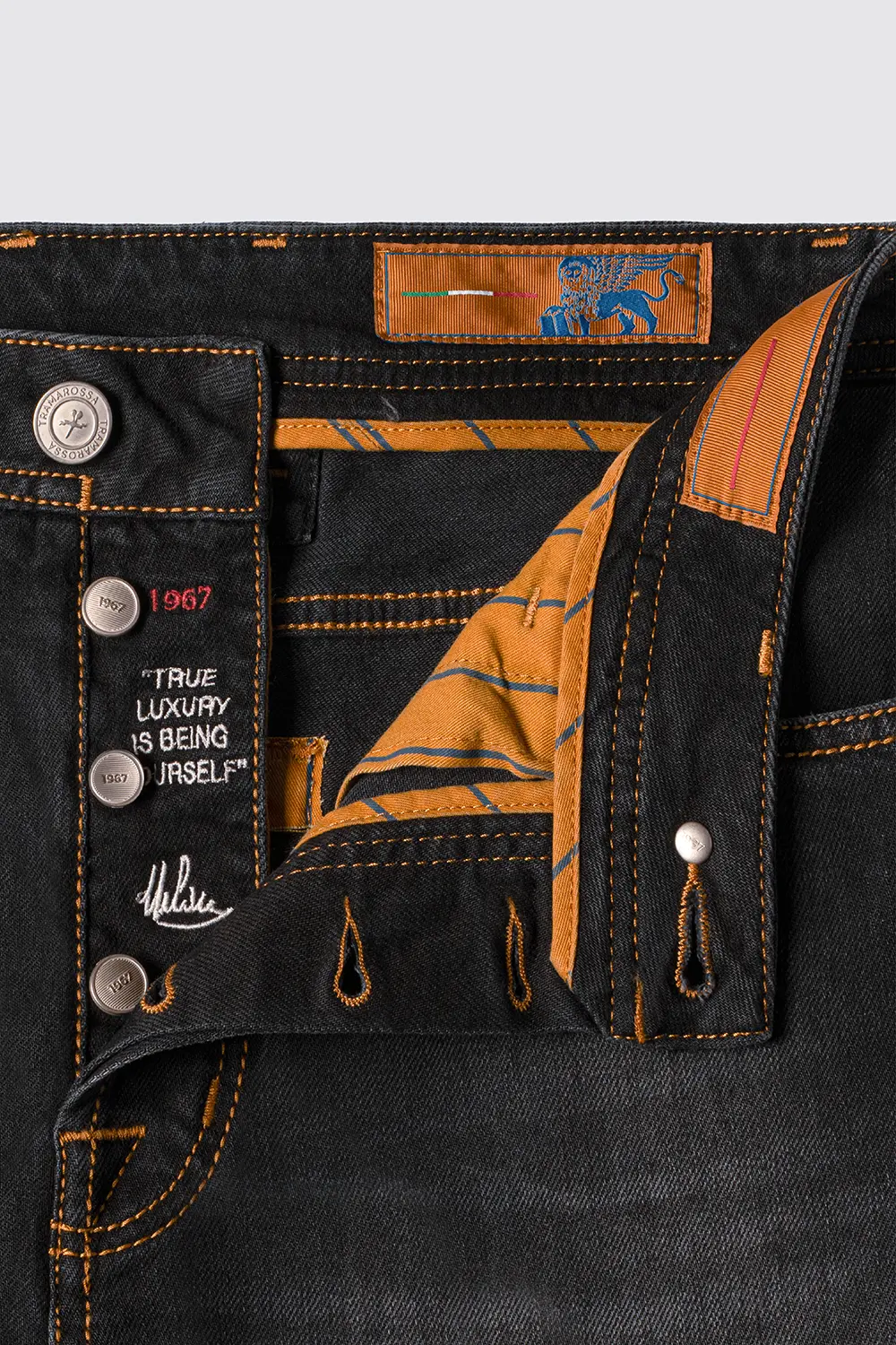 BRANDO - DNNC - CARBON HERITAGE - .